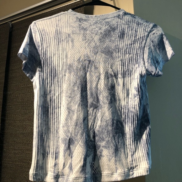 Lululemon Train To Be SS - Picture 3 of 3